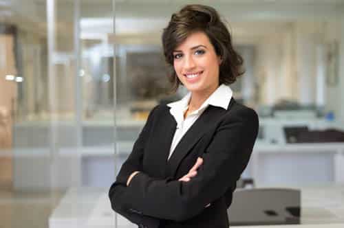 mujer administrativa